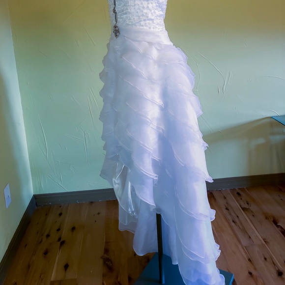 Exquisite High low evening dress. Extra small, 0 - Picture 2 of 4